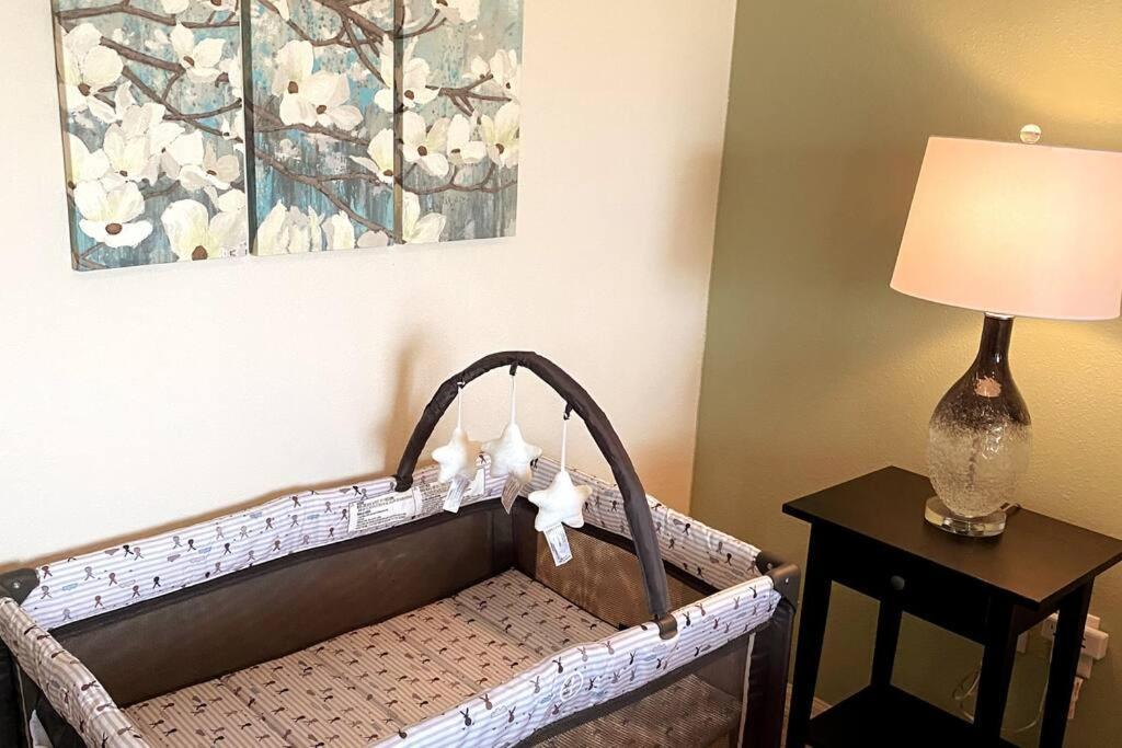 Super Comfy And Spacious 3 Bedroom 10 Minutes From Disney, With Major Shopping 4 Minutes Away Kissimmee Luaran gambar