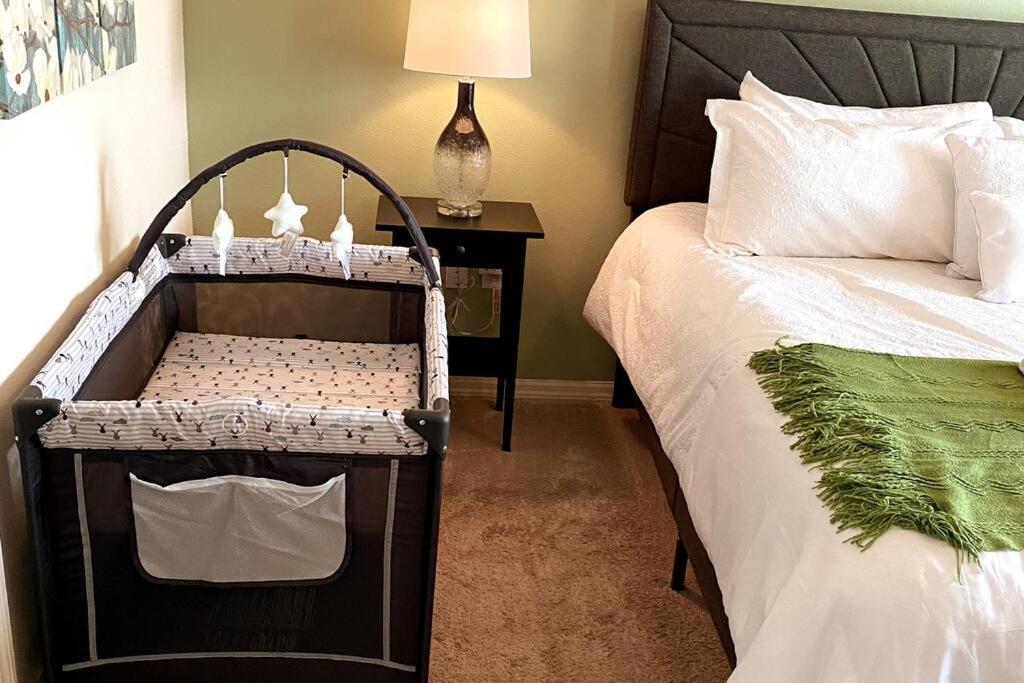 Super Comfy And Spacious 3 Bedroom 10 Minutes From Disney, With Major Shopping 4 Minutes Away Kissimmee Luaran gambar