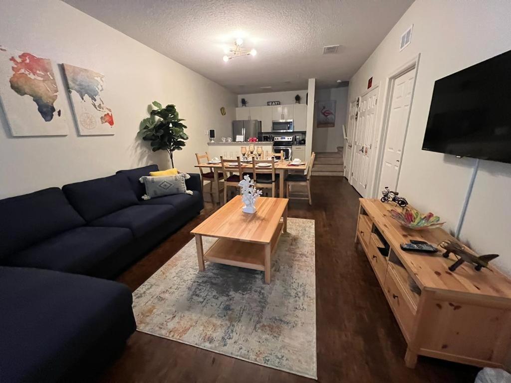 Super Comfy And Spacious 3 Bedroom 10 Minutes From Disney, With Major Shopping 4 Minutes Away Kissimmee Luaran gambar